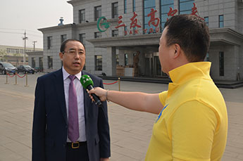 金年会(金字招牌,信誉至上)董事局主席李长云接受天津滨海电视台采访 金年会(金字招牌,信誉至上)董事局主席李长云接受天津滨海电视台采访